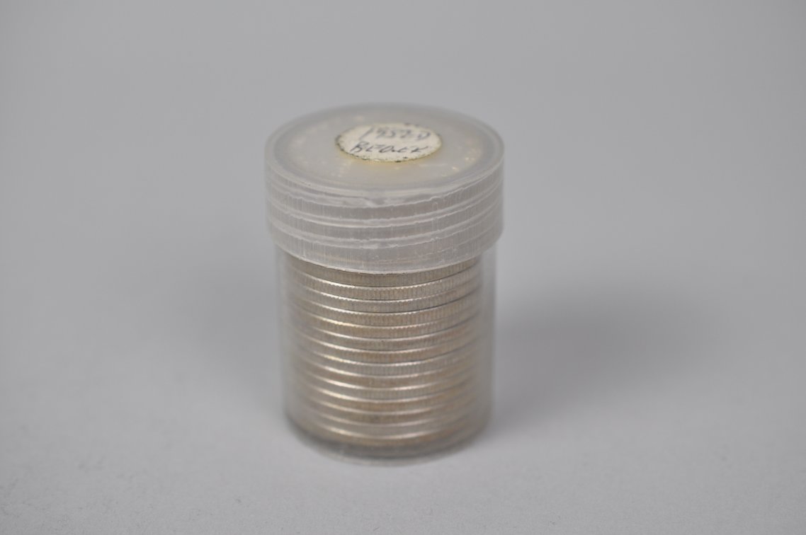 1957 US Silver Half Dollars, photo 2 of 11