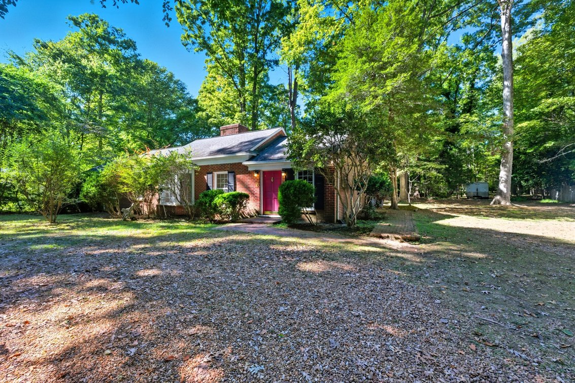 John Tyler Hwy, Williamsburg, VA - 4 BR, 2.5 BA, 2,394 sqft on 1.804 acres