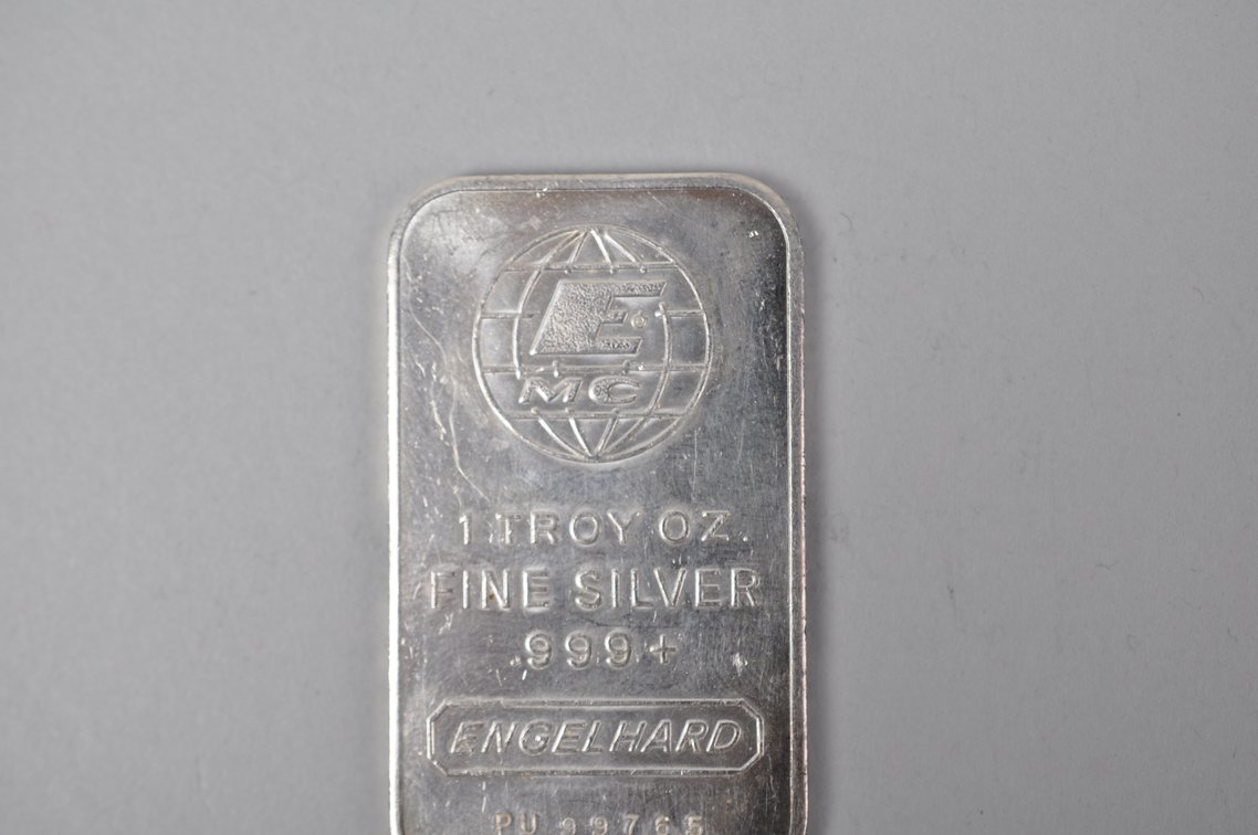 Engelhard .999 Fine silver 1 ozt. Bar, photo 3 of 7
