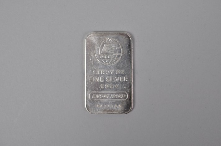 Engelhard .999 Fine silver 1 ozt. Bar