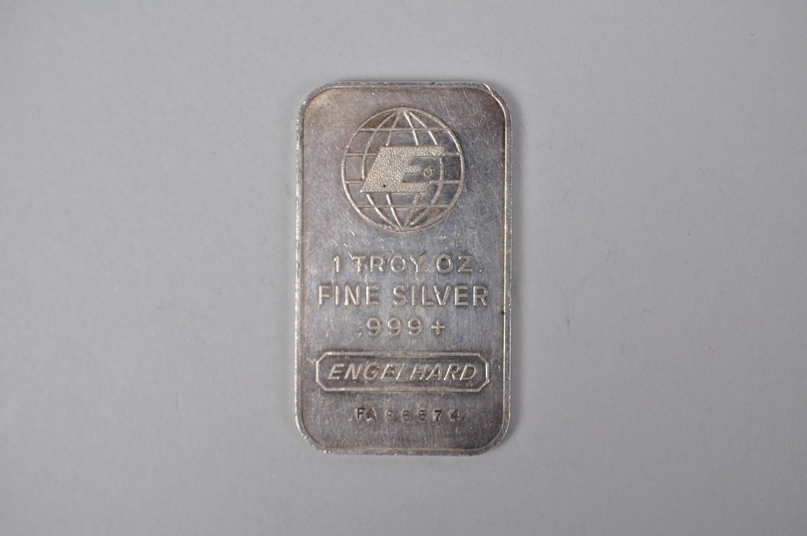 Engelhard .999 Fine Silver 1 ozt. Bar, photo 2 of 6