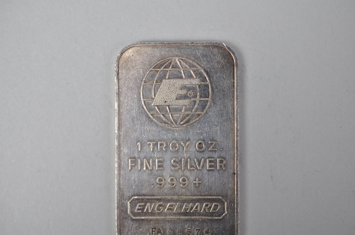 Engelhard .999 Fine Silver 1 ozt. Bar, photo 3 of 6
