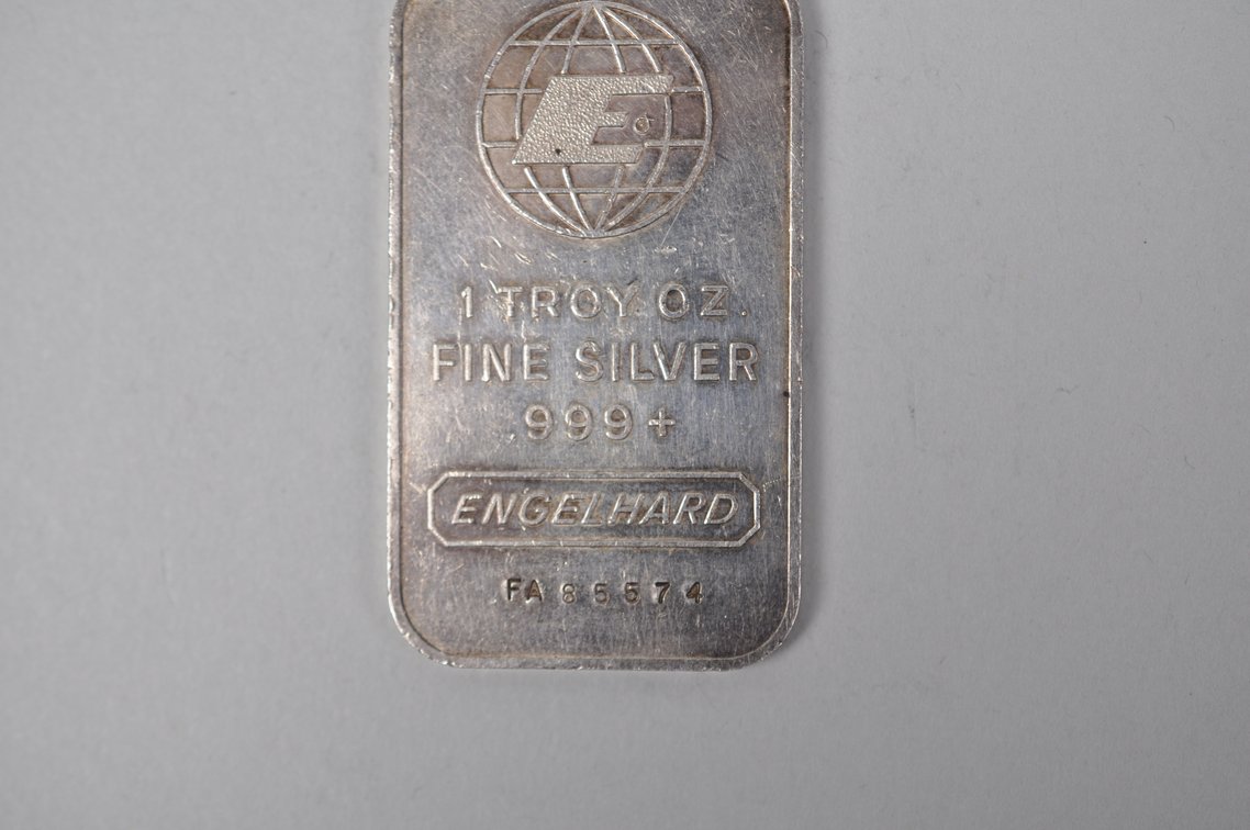 Engelhard .999 Fine Silver 1 ozt. Bar, photo 4 of 6