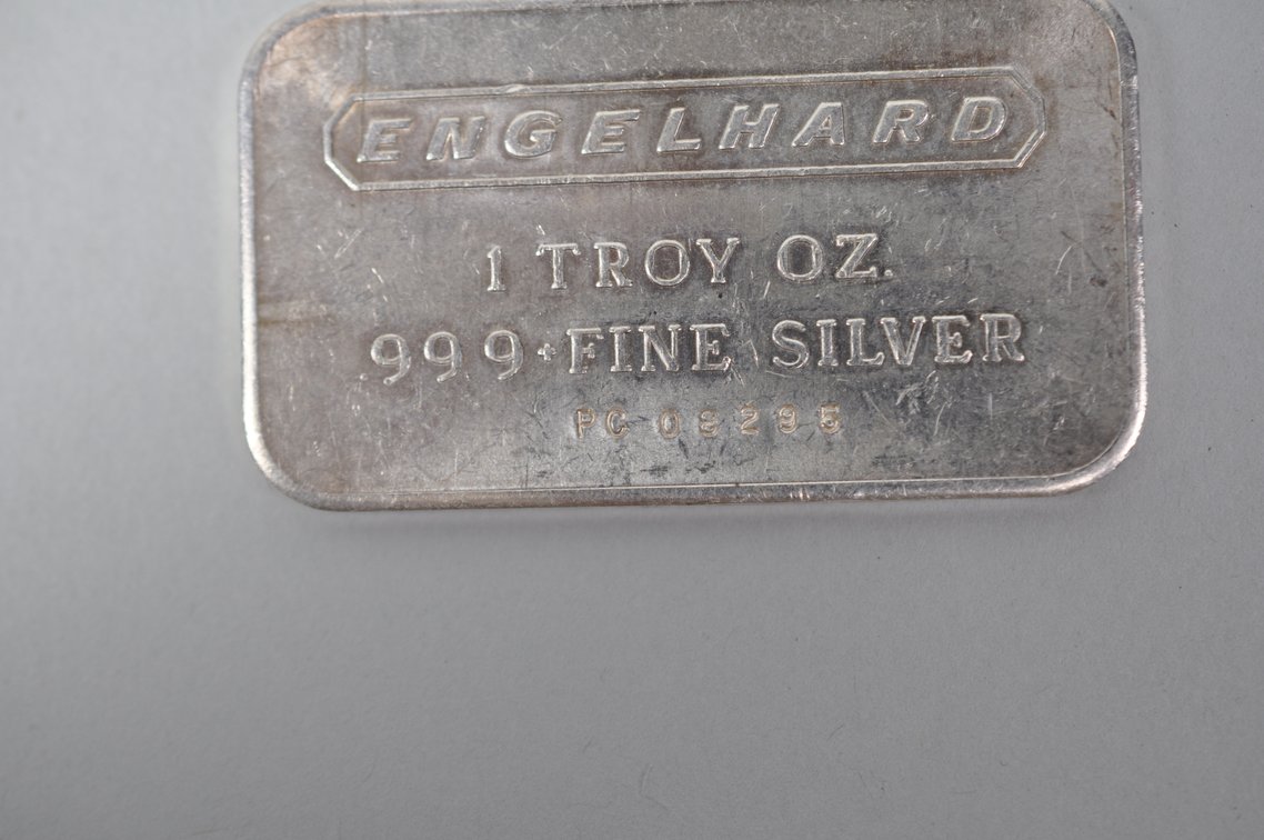 Engelhard .999 Fine Silver 1 ozt. Bar, photo 4 of 7