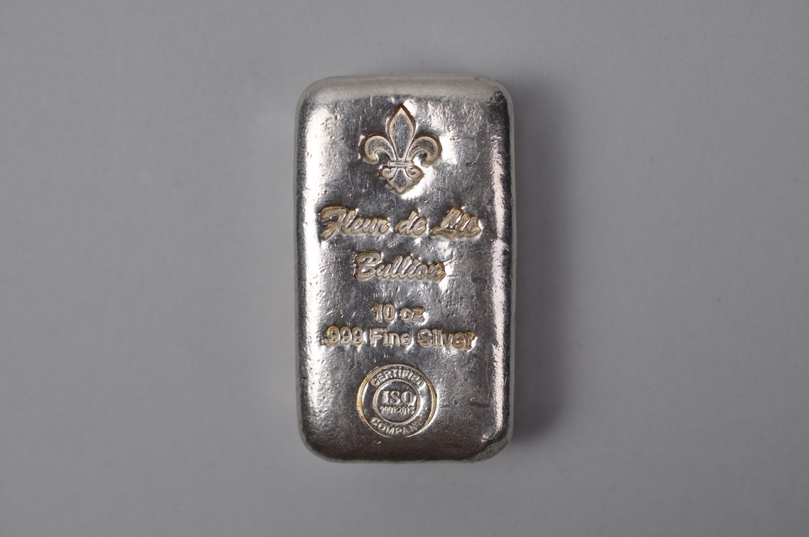 Fleur de Lis Bullion 10 ozt .999 Fine Silver Bar, photo 2 of 11