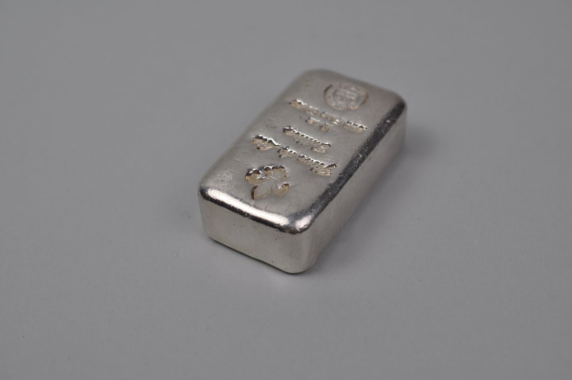 Fleur de Lis Bullion 10 ozt .999 Fine Silver Bar, photo 9 of 11
