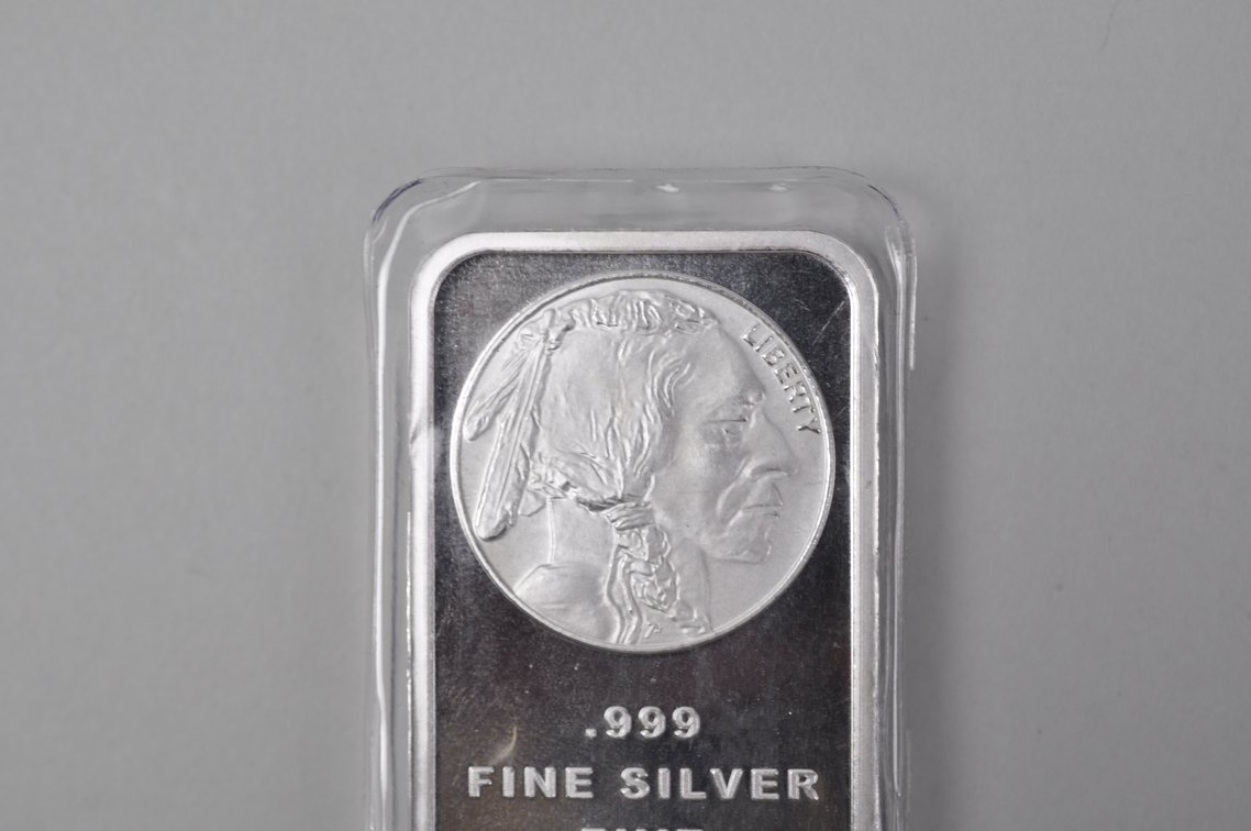 Silvertowne Buffalo Fine Silver .999 5 ozt Bar, photo 2 of 8