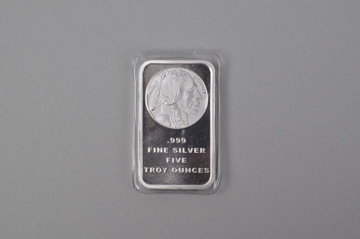 Silvertowne Buffalo Fine Silver .999 5 ozt Bar