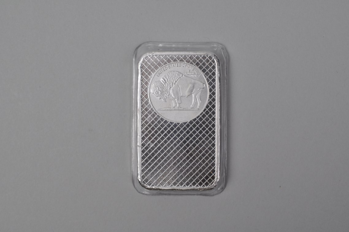 Silvertowne Buffalo Fine Silver .999 5 ozt Bar, photo 7 of 10