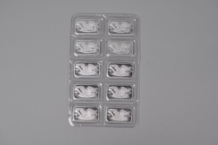 Silvertowne Ten 1 ozt. .999 Fine Silver Bars in Plastic Sheet