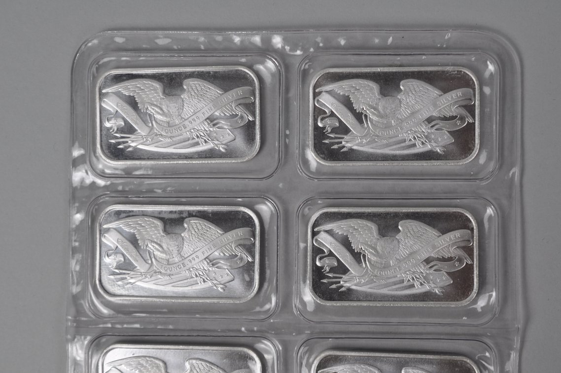 Silvertowne Ten 1 ozt. .999 Fine Silver Bars in Plastic Sheet, photo 2 of 14