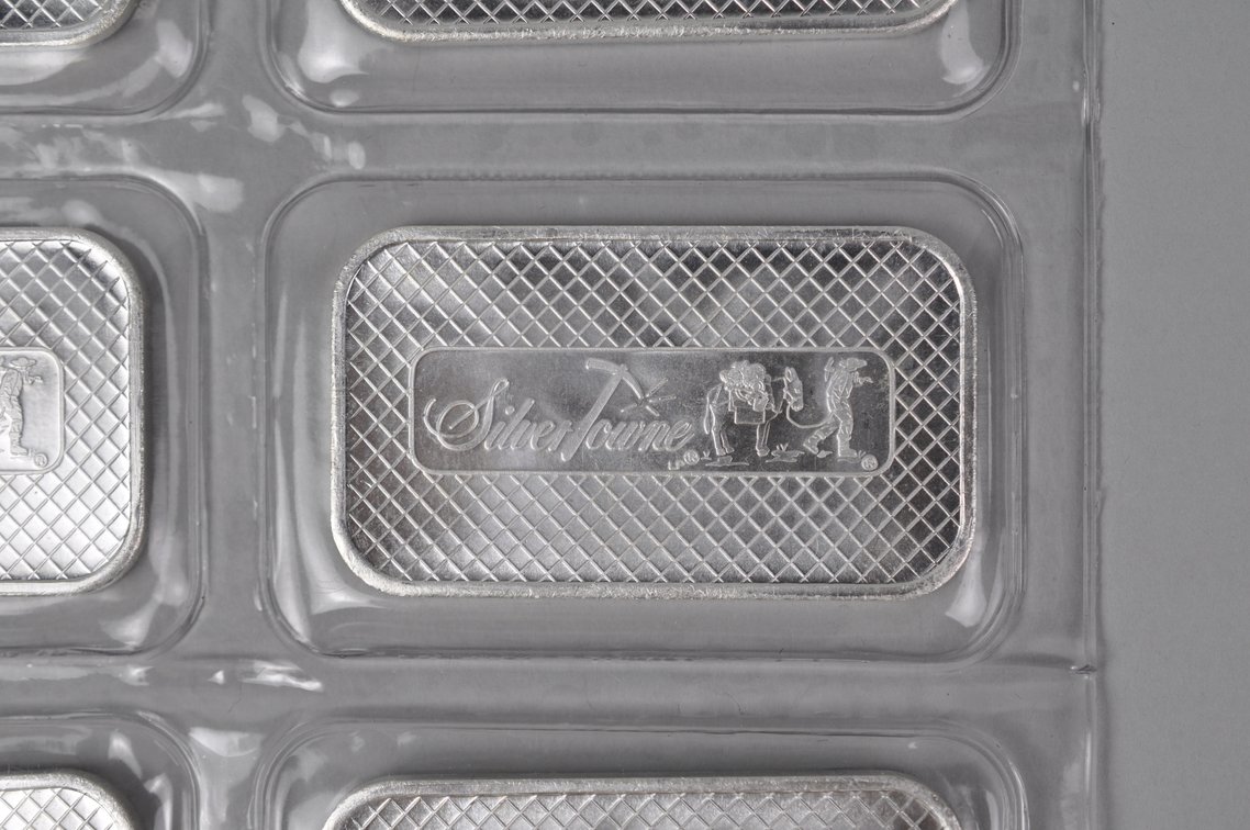 Silvertowne Ten 1 ozt. .999 Fine Silver Bars in Plastic Sheet, photo 12 of 14