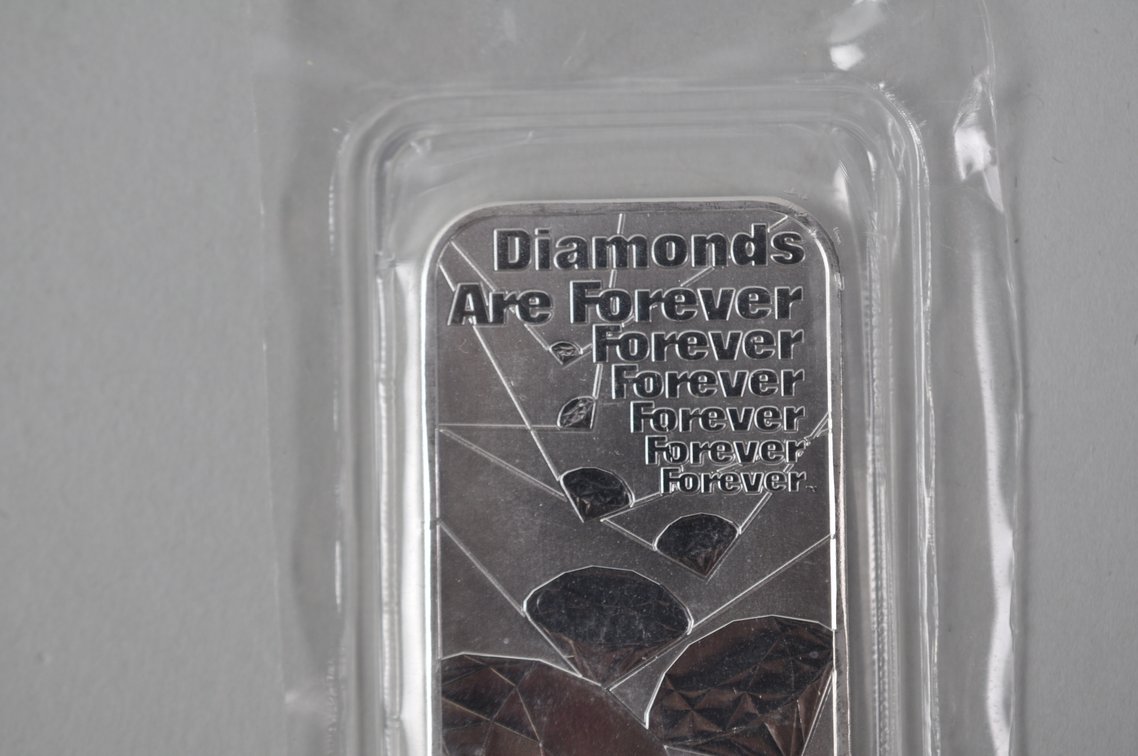 Two The Royal Mint 007 1 ozt .9999 Fine Silver Bars, photo 11 of 12