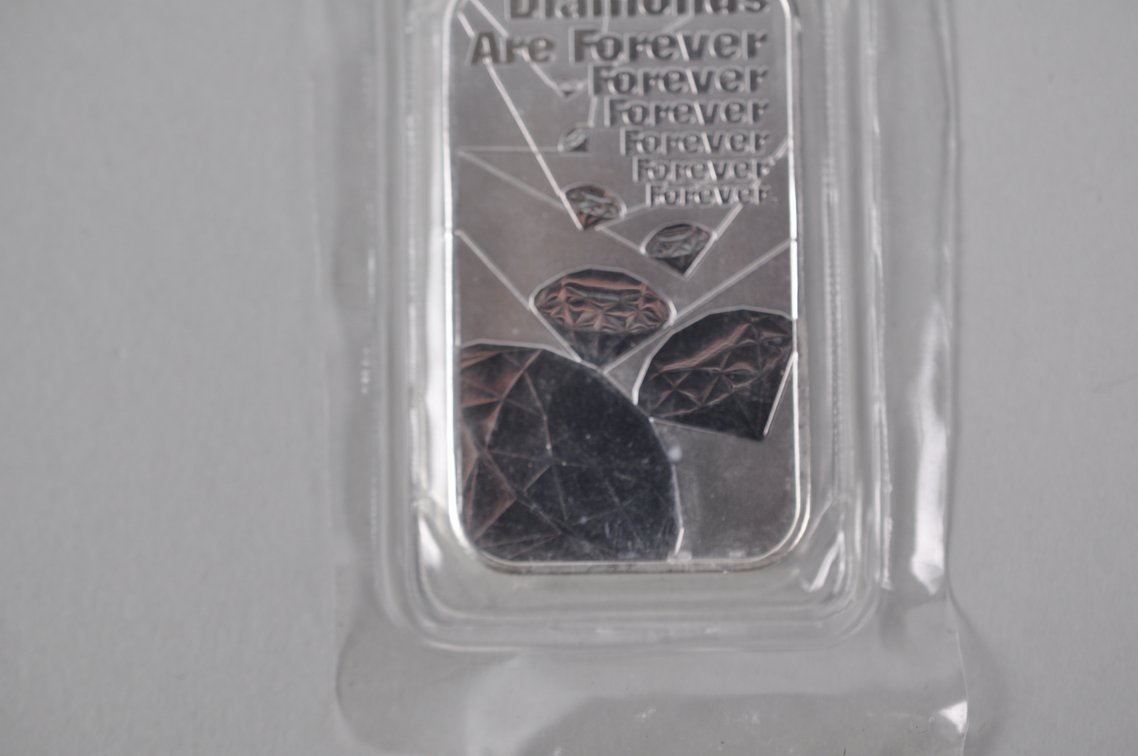 Two The Royal Mint 007 1 ozt .9999 Fine Silver Bars, photo 12 of 12