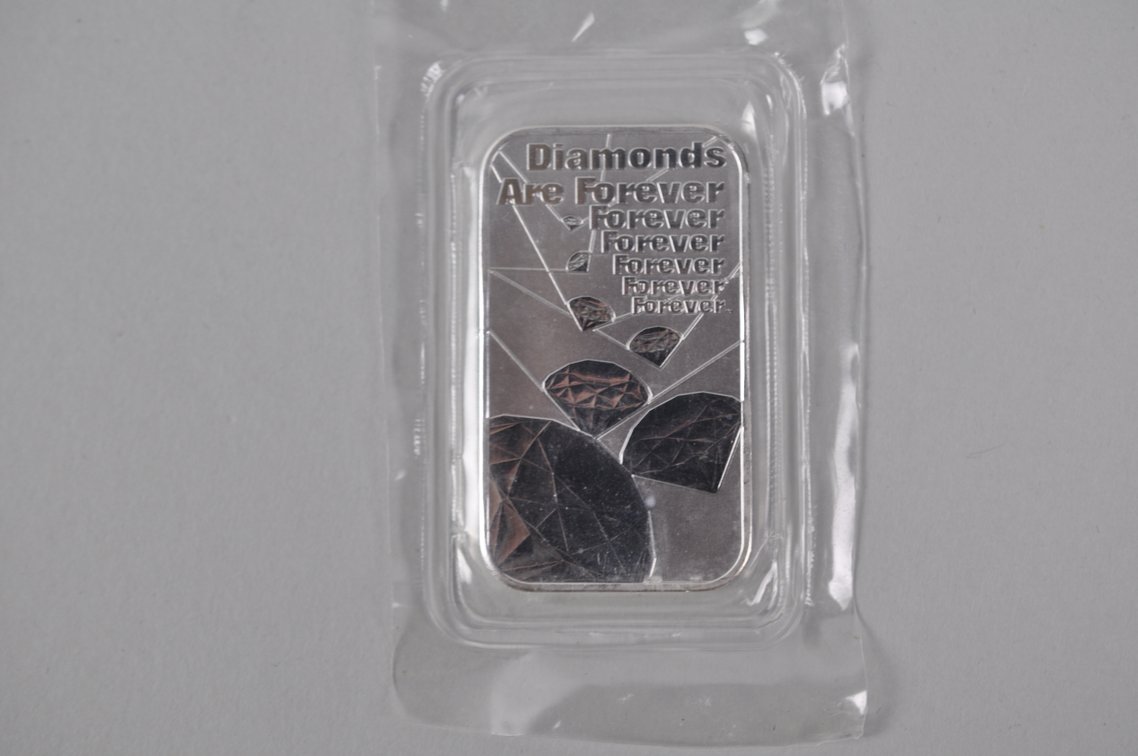 Two The Royal Mint 007 1 ozt .9999 Fine Silver Bars, photo 10 of 12