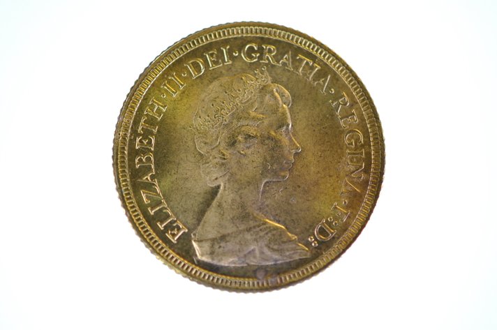 1974 Gold Sovereign Queen Elizabeth II Gold Coin