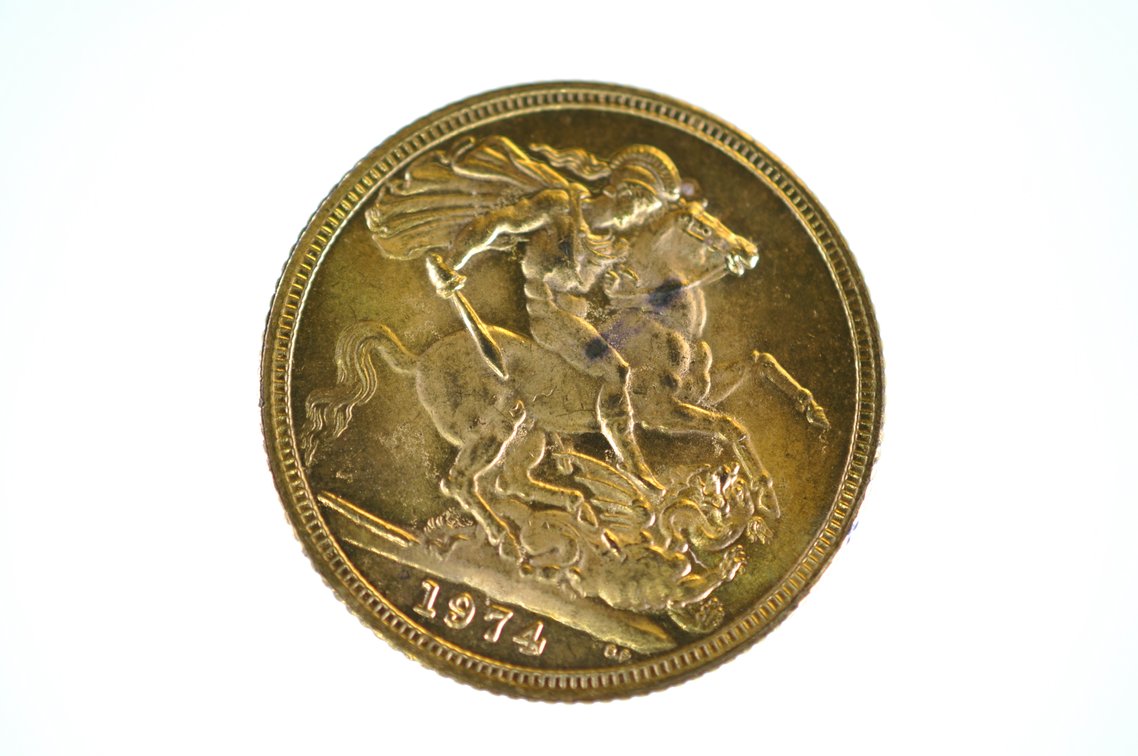 1974 Gold Sovereign Queen Elizabeth II Gold Coin, photo 4 of 4