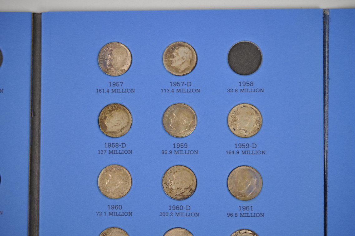 1946-1964 Book of Rossevelt Dimes, photo 10 of 14