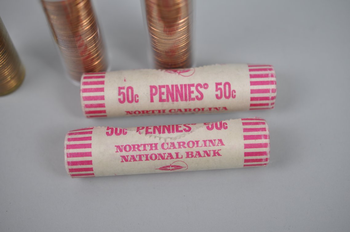 1961-1962 and 1970 B. UNC Lincoln Memorial Pennies, photo 3 of 15