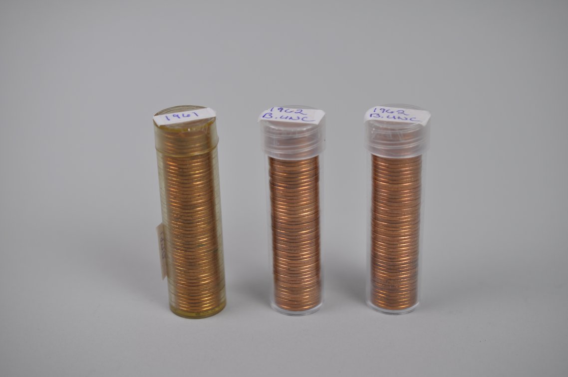 1961-1962 and 1970 B. UNC Lincoln Memorial Pennies, photo 4 of 15
