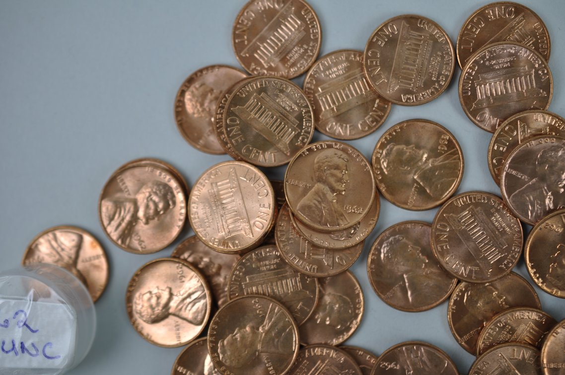 1961-1962 and 1970 B. UNC Lincoln Memorial Pennies, photo 13 of 15