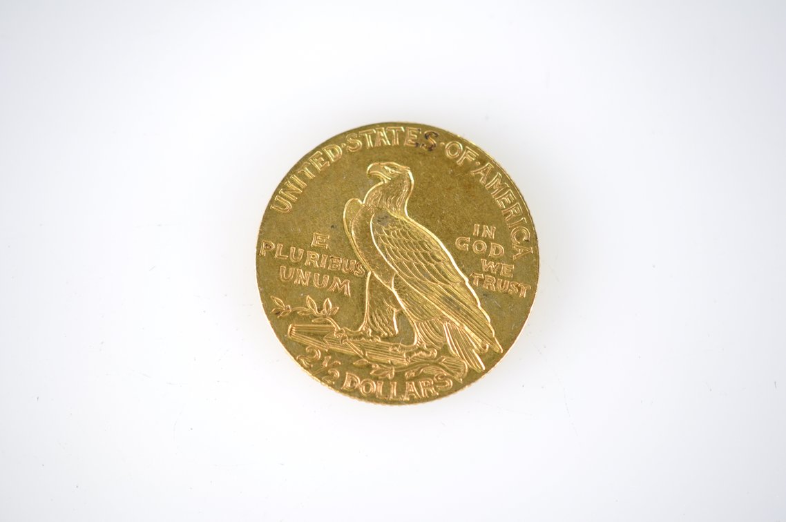1910 Indian Head Two and a Half Dollar Gold Coin, photo 2 of 3
