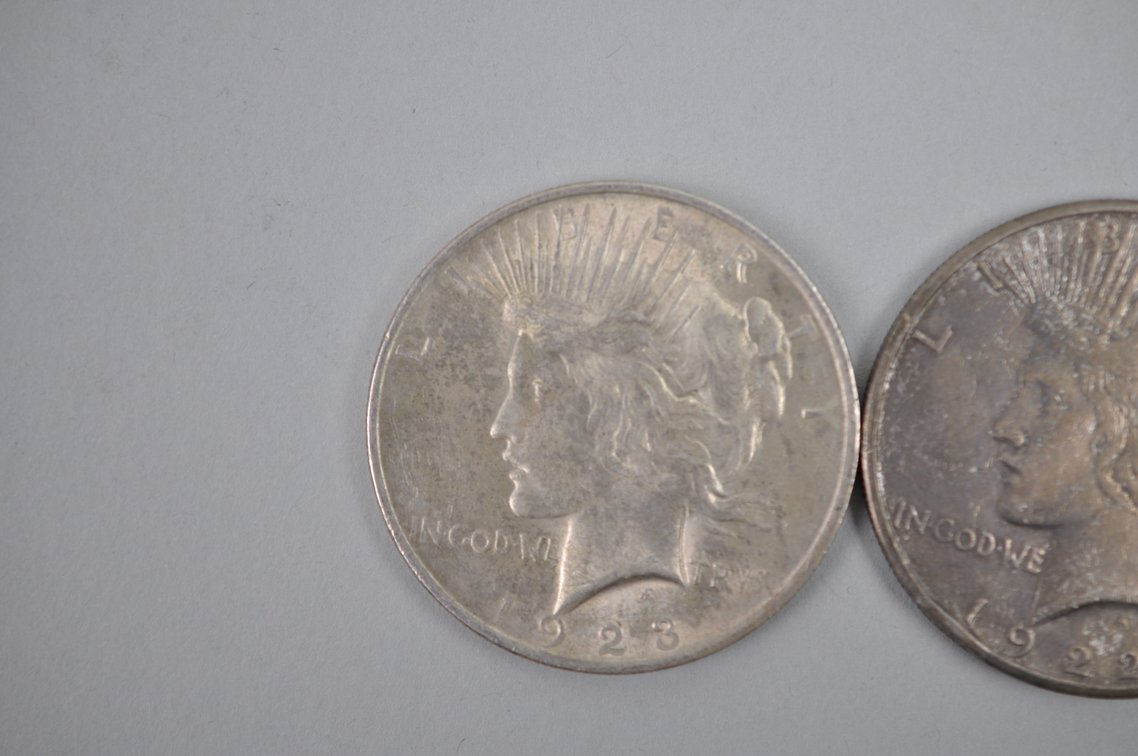 1922-1923 Peace Silver Dollars, photo 2 of 8