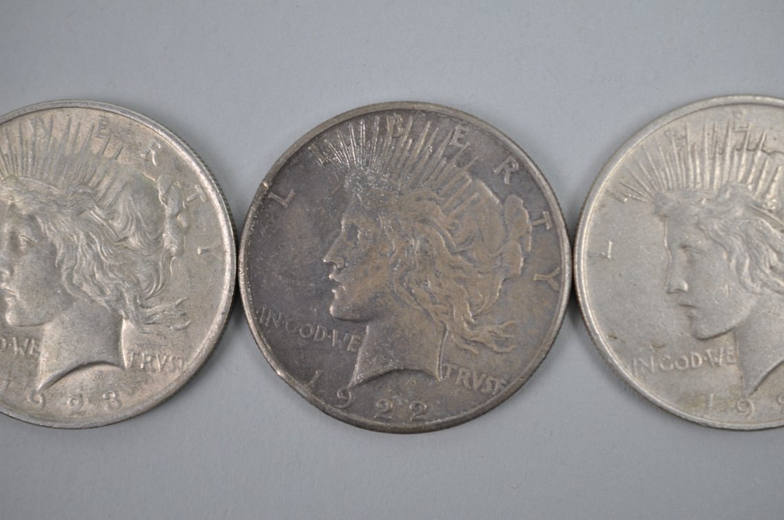1922-1923 Peace Silver Dollars, photo 3 of 8