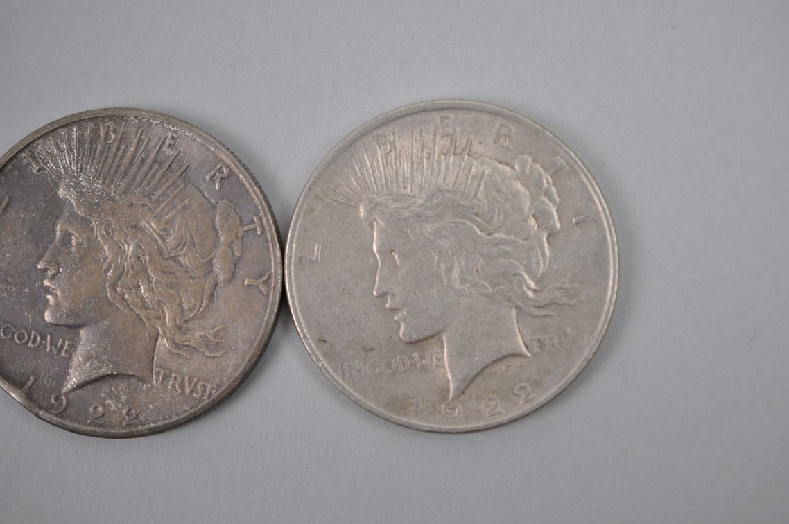 1922-1923 Peace Silver Dollars, photo 4 of 8