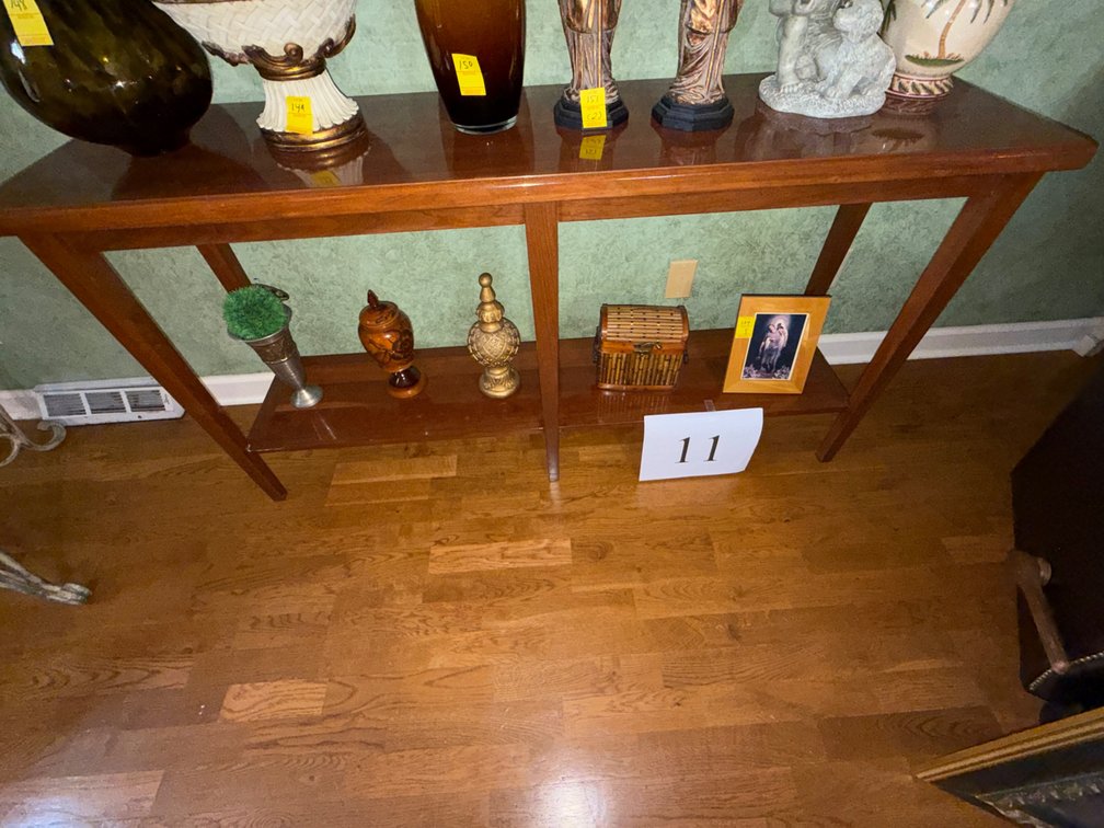 APPROX 6' SOFA TABLE