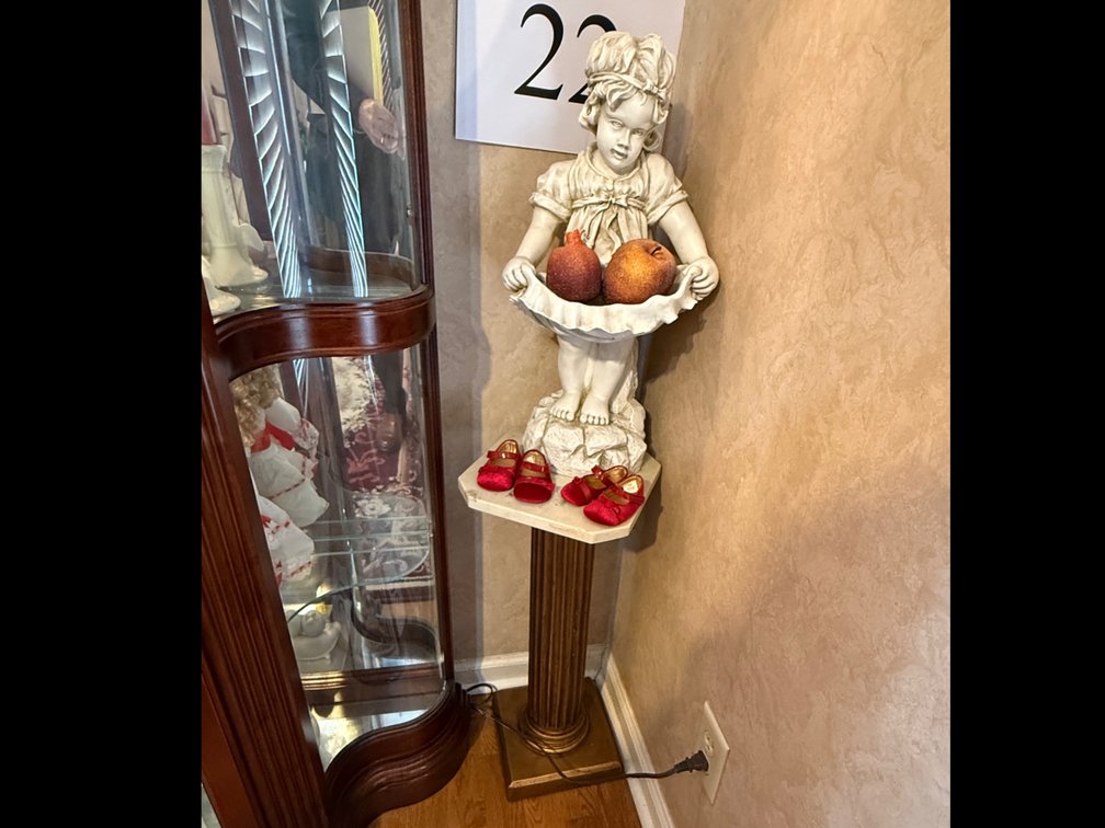 STATUARY STAND POLYRESINART FIBERGLASS BAREFOOT TODDLER