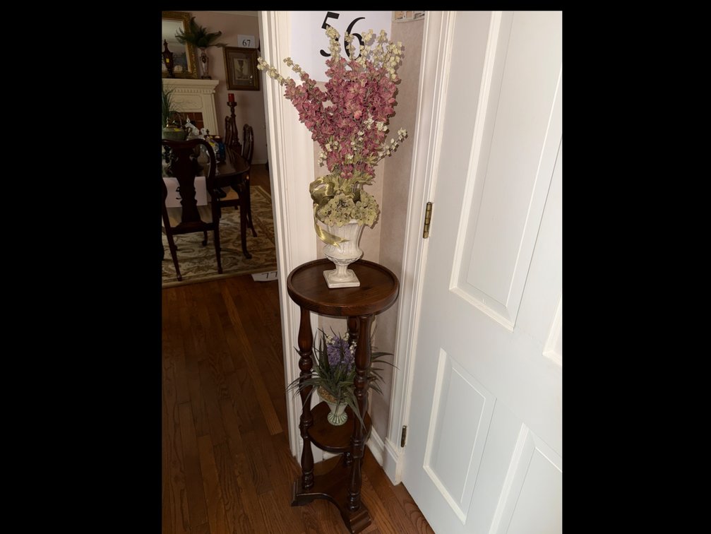 3 LEG PEDESTAL FERN STAND WITH 2 POTTED FLOWERS
