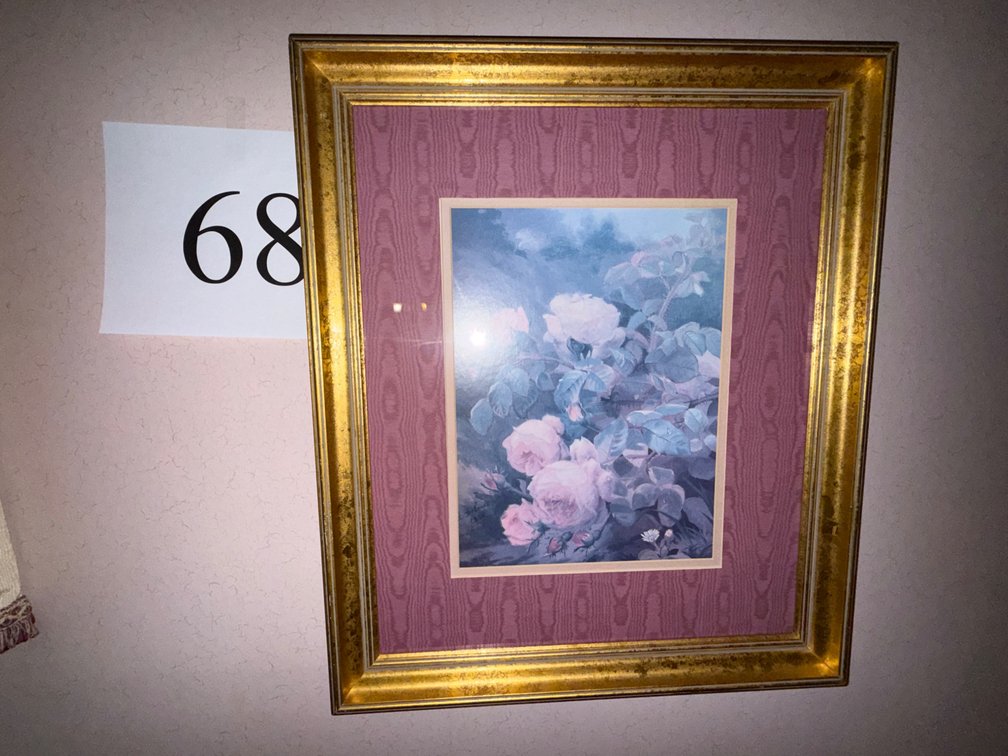 GILT FRAMED MATTED FLORAL PRINT