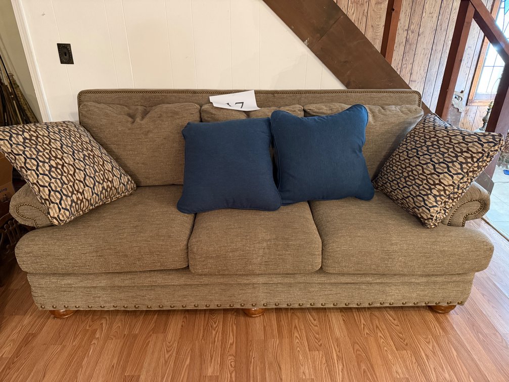 Recent la-z-boy sofa
