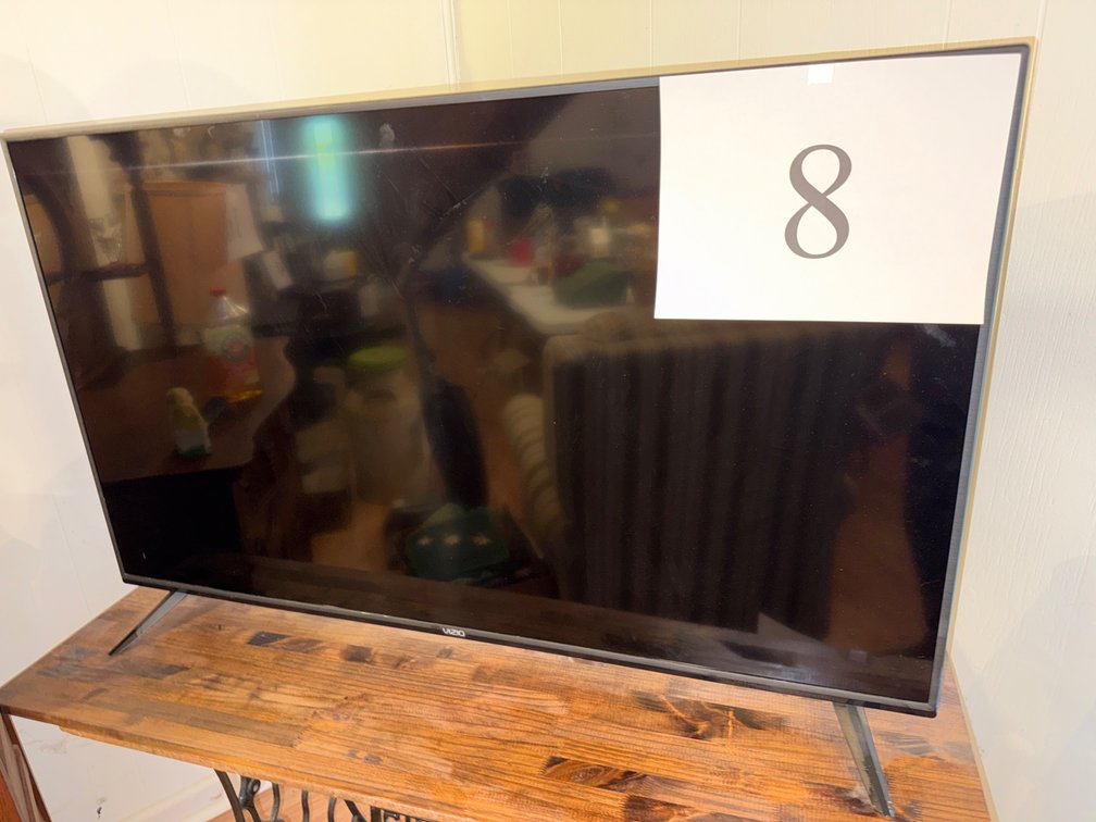 52” vizio tv