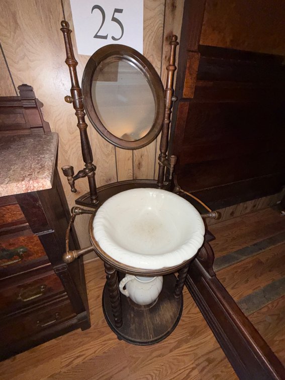 Victorian style bowl & pitcher on stand