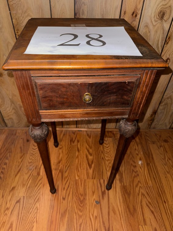 1 drawer 4 leg side table