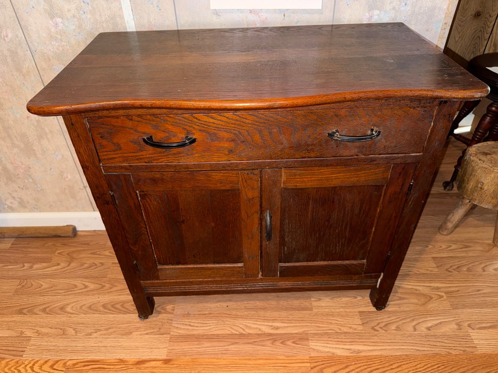 Antique wash stand 1 drawer 2 doors