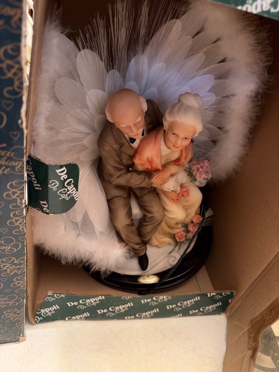 Grandma & grandpa angel de capoli collection