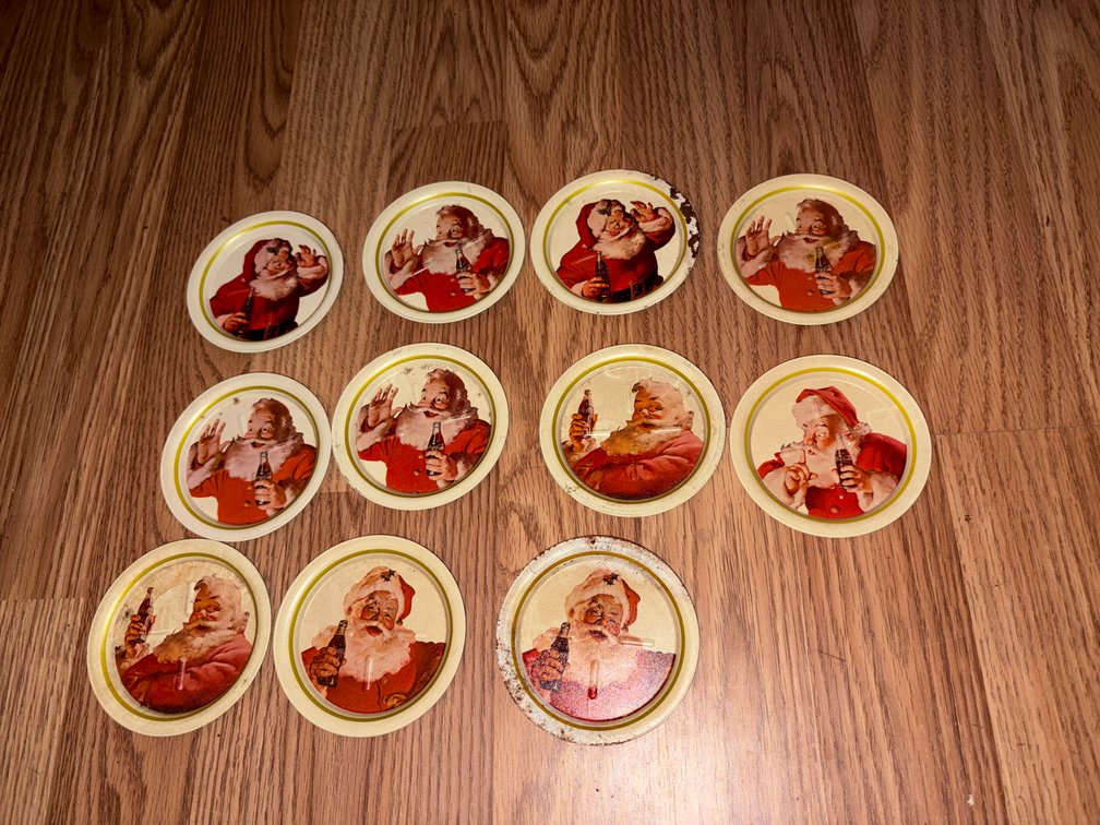 ASSORTED VINTAGE COCA COLA TRAYS