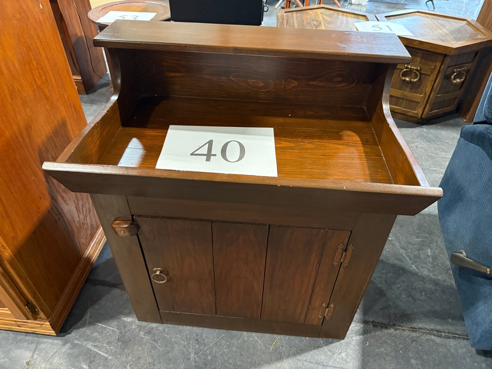PRIMITIVE PINE 1 DOOR DRY SINK