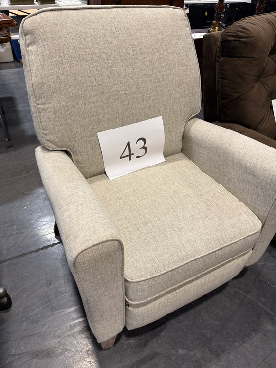 RECLINER UPHOLSTERED GRAY