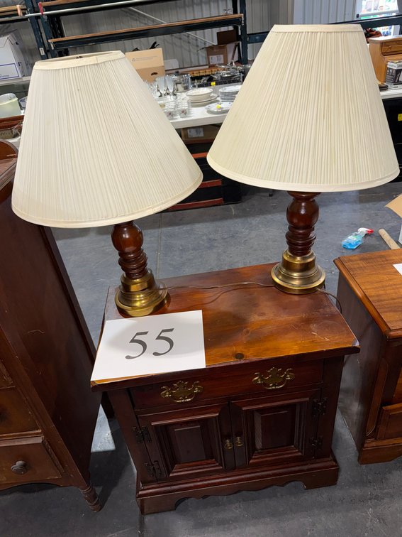WOOD 1 DRAWER 2 DOOR END TABLE