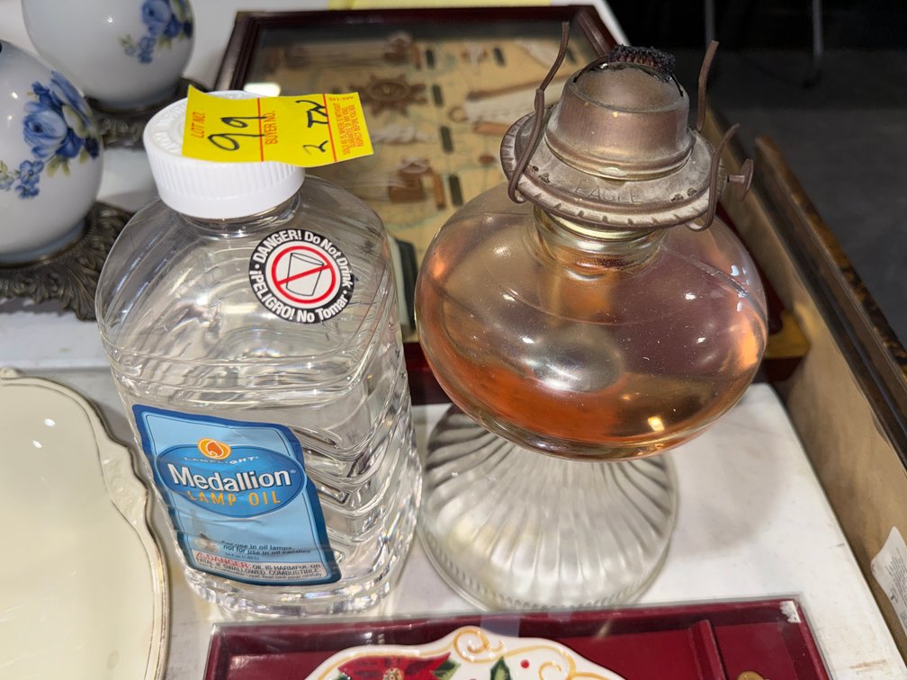 VINTAGE KEROSENE LAMPE AND NEAR FULL BOTTLE OF LAMP OIL