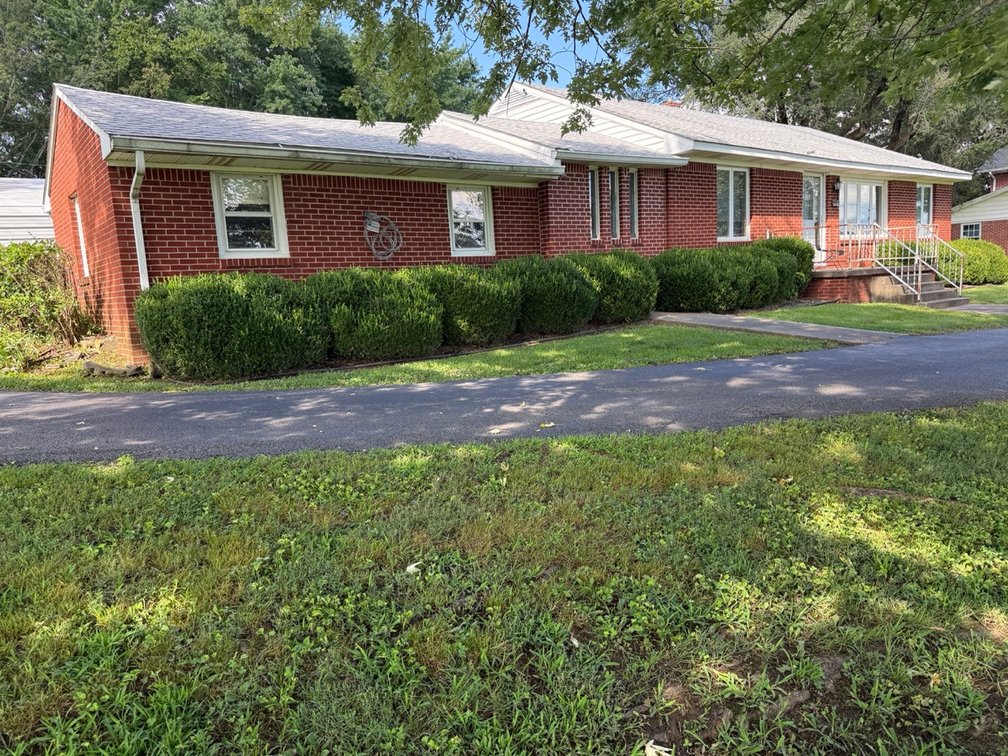 Image for Absolute Living Estate Auction • 174 Kentucky Ave., Kevil