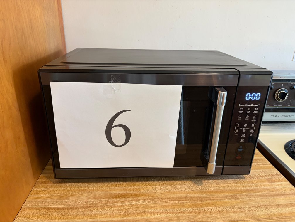 HAMILTON BEACH MICROWAVE