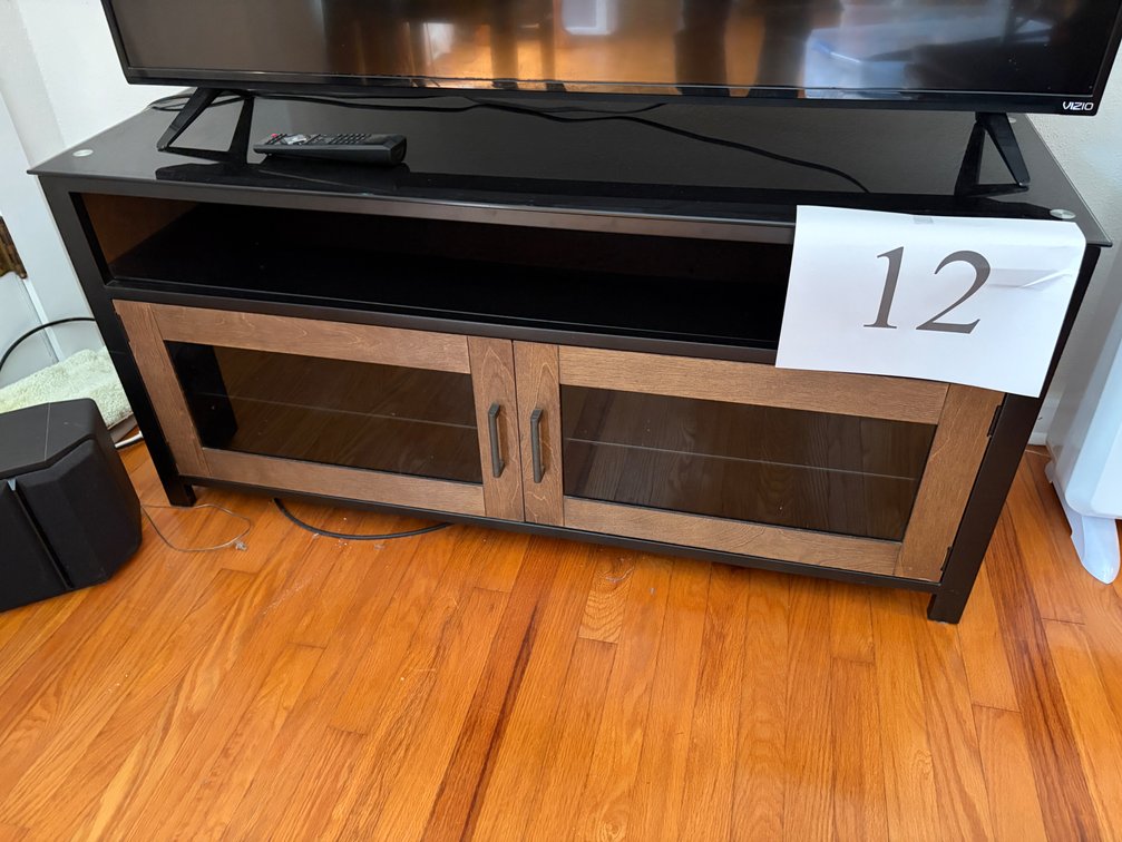 50" GLASS TOP TV STAND