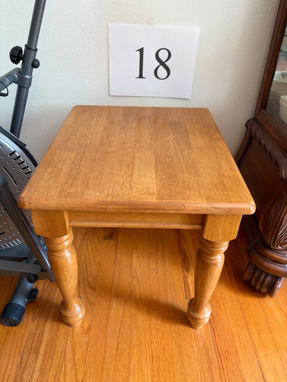 WOOD SIDE TABLE