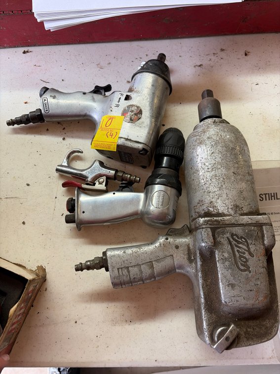 1/2 pneumatic impact. 1/2 thor pneumatic impact