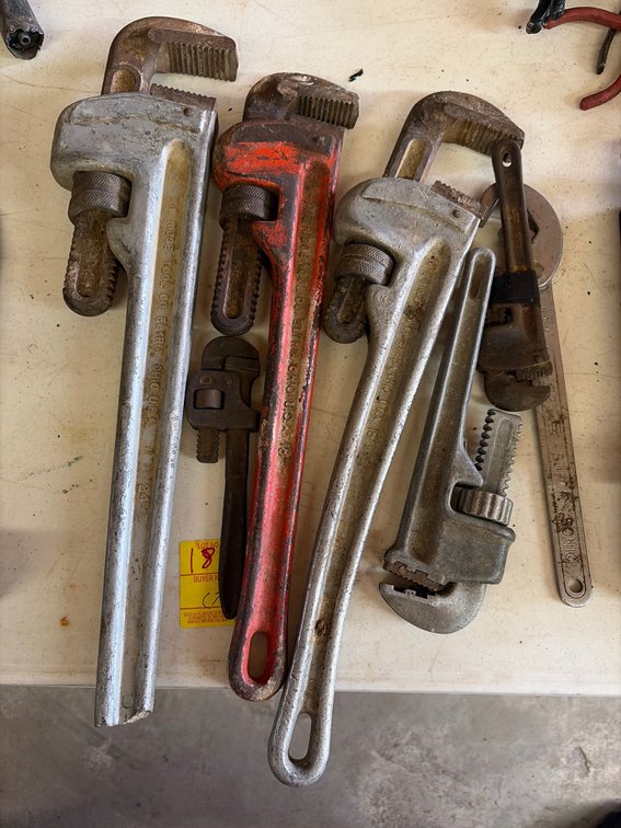 7 pipe wrenches